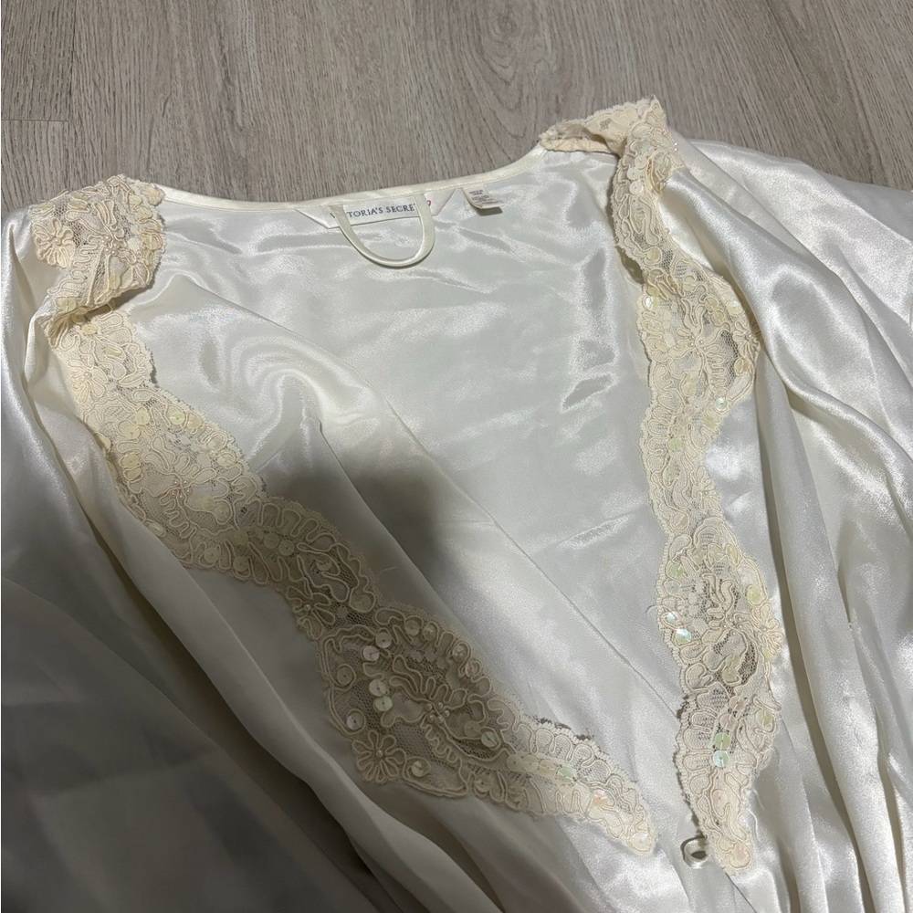 Vintage Victorias Secret Maxi Robe - Picture 2 of 7